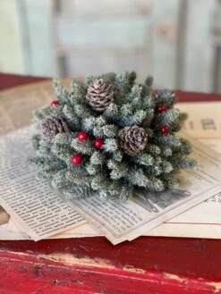 Icy Mini Pinecone With Berry Half Sphere, 7β