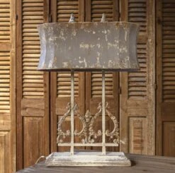 Wakefield Table Lamp (Pick Up Only)